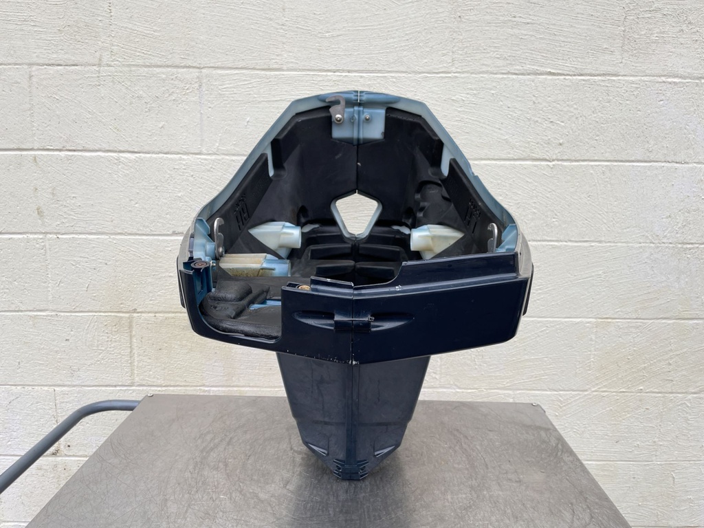 2013 Evinrude 150 HP 2 Stroke Outboard Lower Apron Cowling Port 5008261 OEM