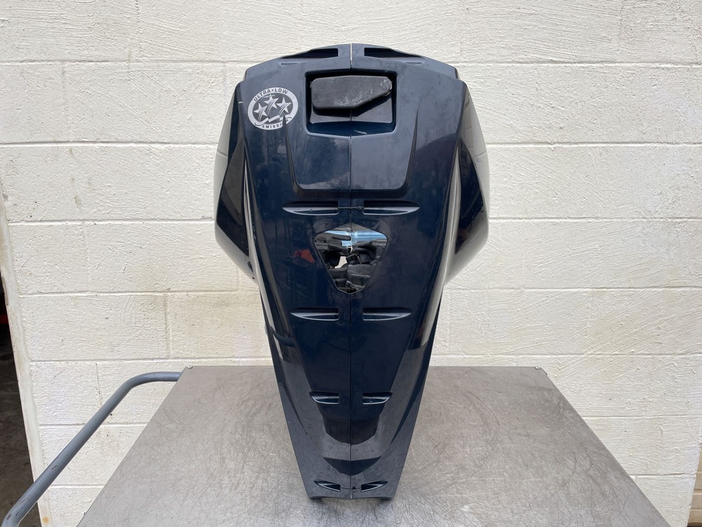 2013 Evinrude 150 HP 2 Stroke Outboard Lower Apron Cowling Port 5008261 OEM