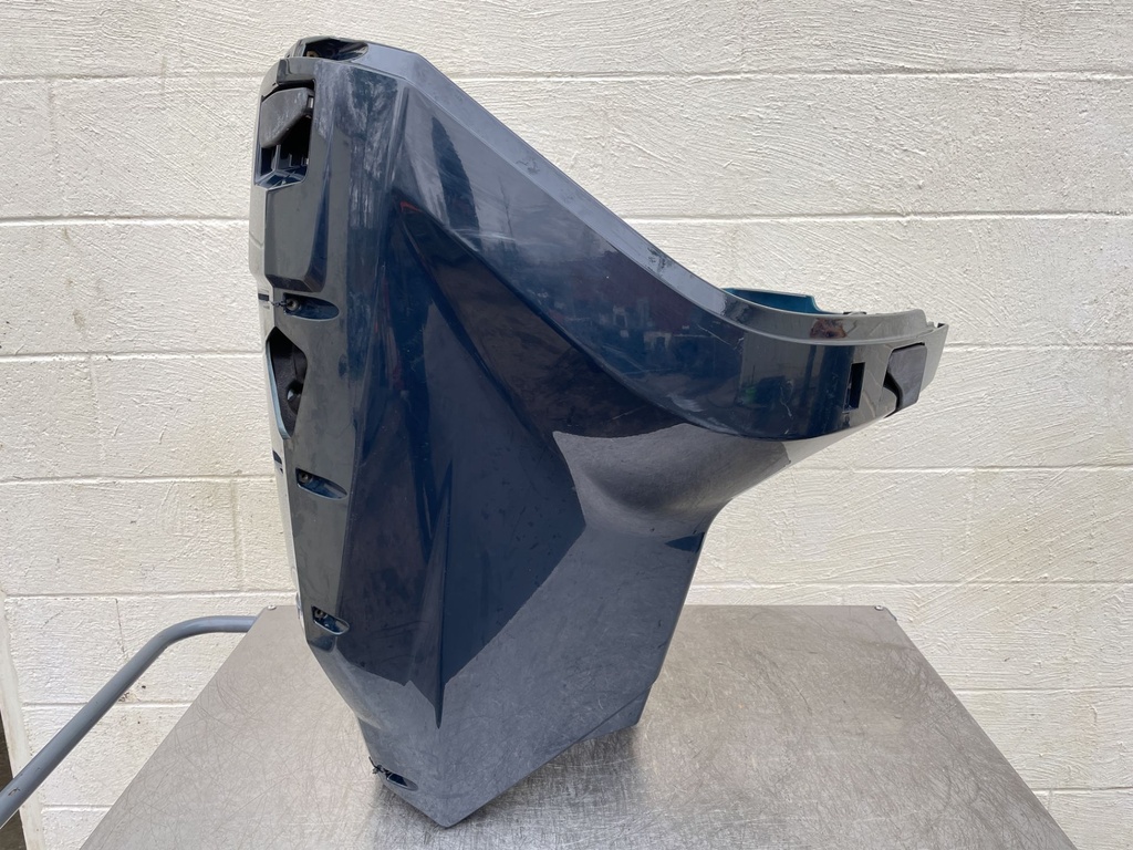 2013 Evinrude 150 HP 2 Stroke Outboard Lower Apron Cowling Port 5008261 OEM