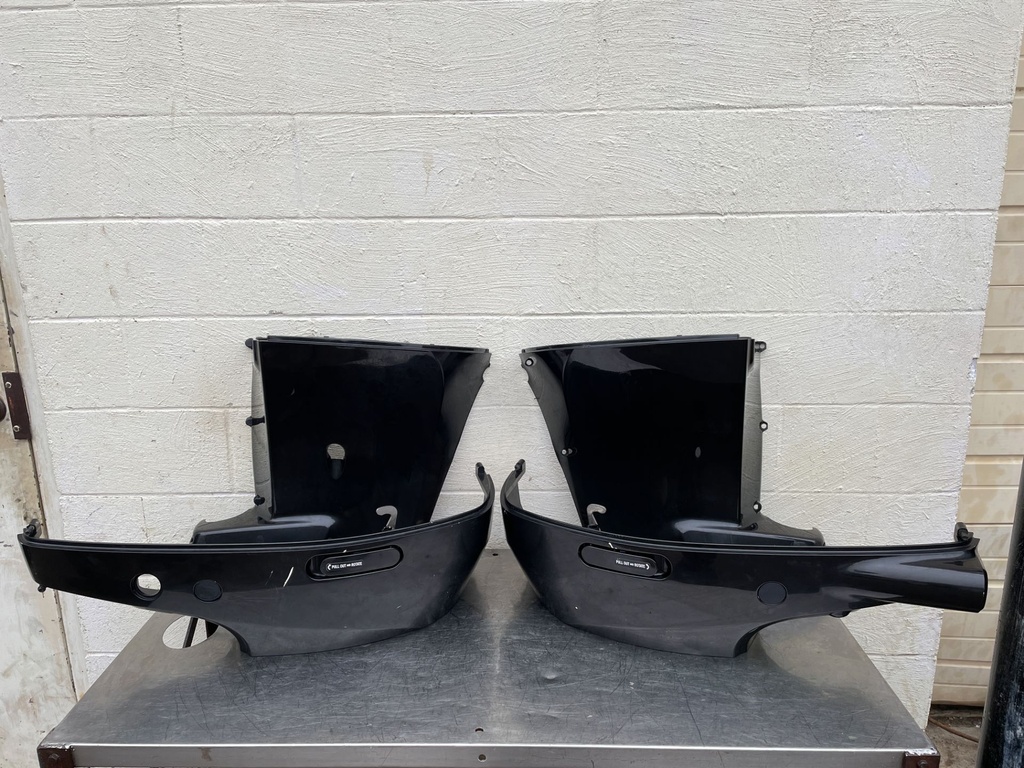 2007 Suzuki 250 HP 4 Stroke Outboard Upper & Lower Cowling Set 61131-93J01-0EP OEM