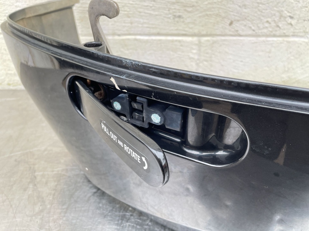 2007 Suzuki 250 HP 4 Stroke Outboard Upper & Lower Cowling Set 61131-93J01-0EP OEM