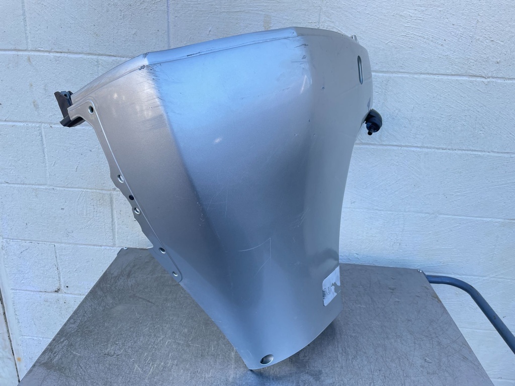 2007 Honda 135 HP 4 Stroke Outboard Lower Apron Cowling Starboard 63711-ZY6-010ZA OEM