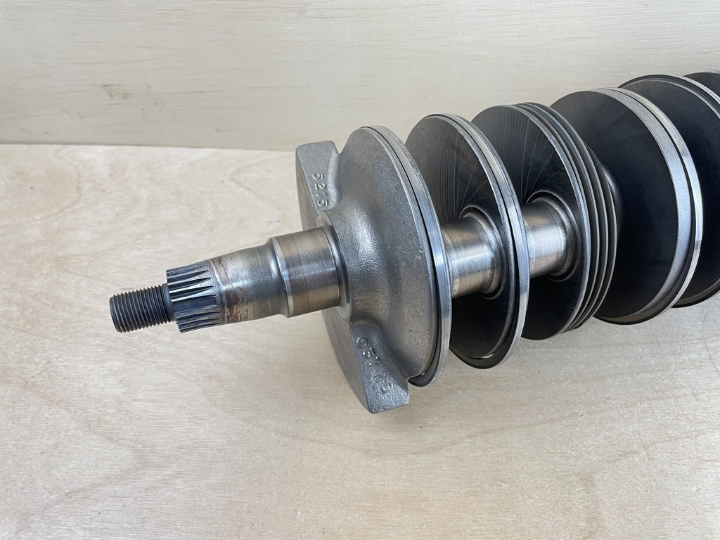 1996 Mercury 150HP 2 Stroke Outboard Crankshaft Assembly Crank 9536A4 9536T4