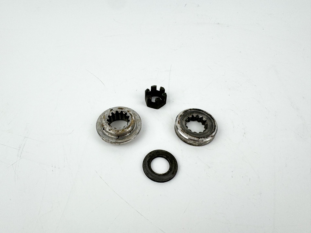 2007 Honda 50 HP 4 Stroke Outboard Prop Hardware 90506-ZZ5-C00 OEM