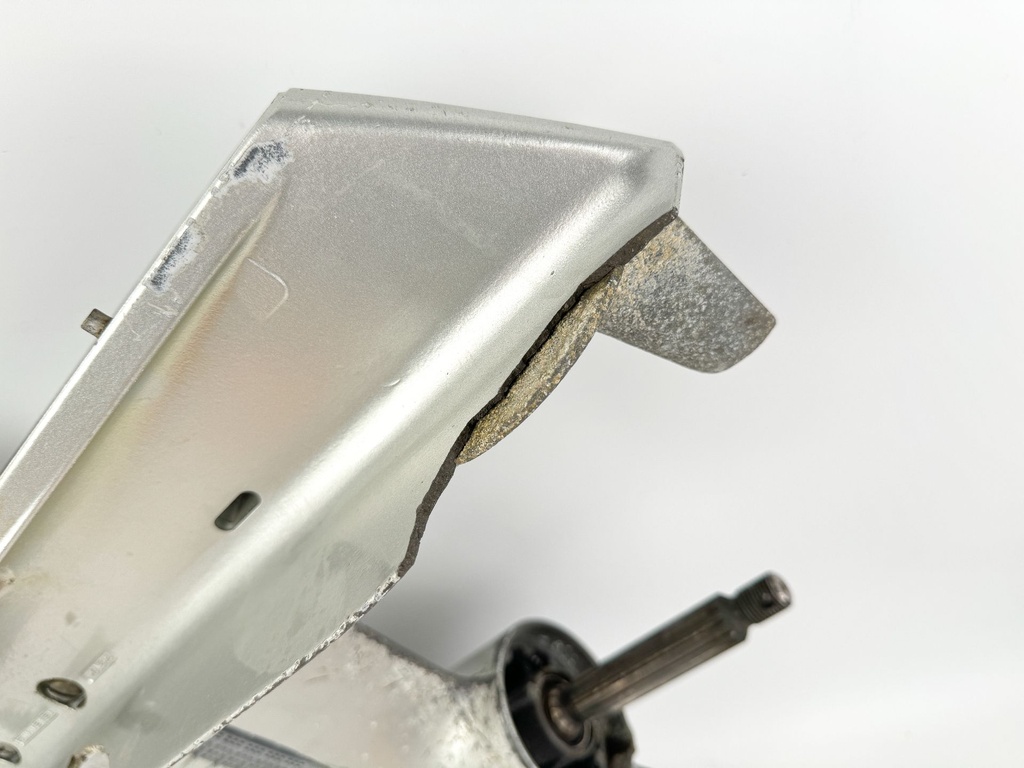 2007 Honda 50 HP 4 Stroke Outboard 20" Lower Unit Gear Case - Parts