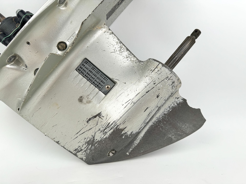 2007 Honda 50 HP 4 Stroke Outboard 20" Lower Unit Gear Case - Parts