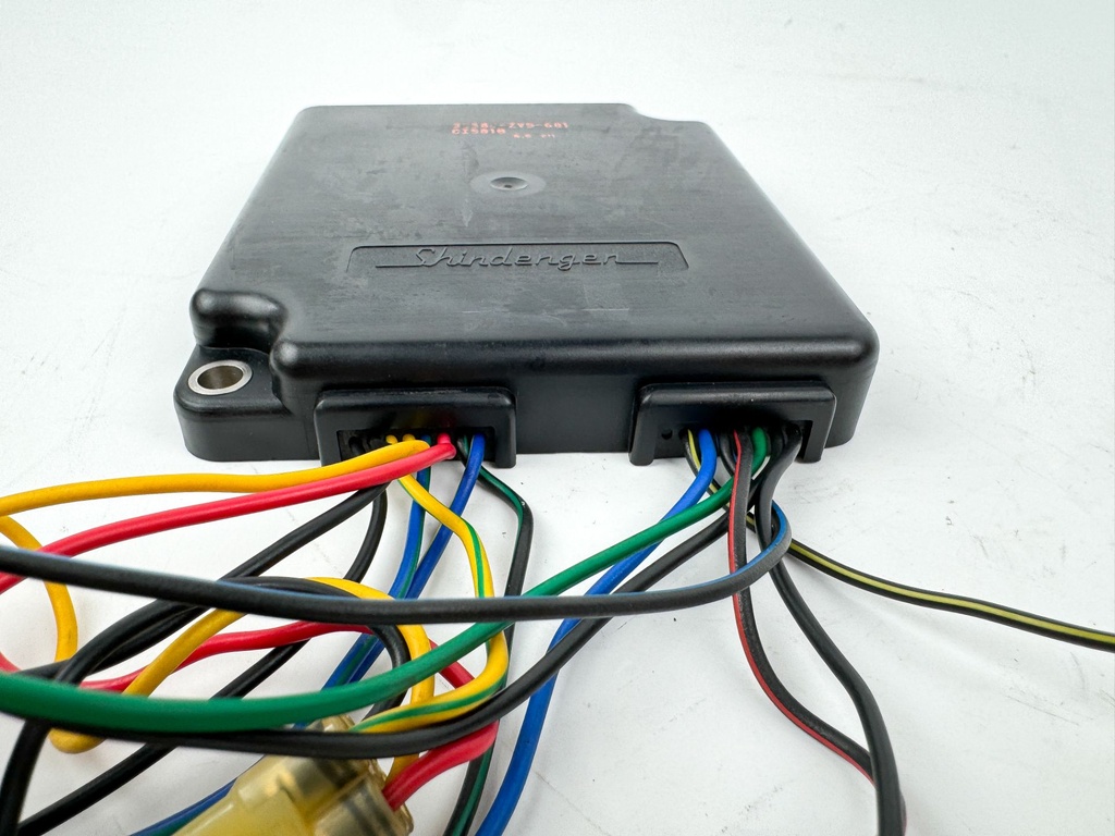 1996 Honda 40 HP 4 Stroke Outboard C.D.I CDI Assembly 30580-ZV5-681 OEM