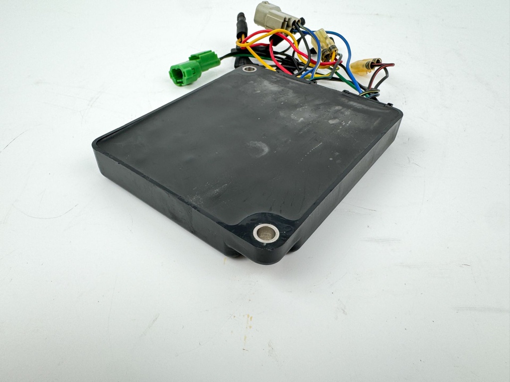 1996 Honda 40 HP 4 Stroke Outboard C.D.I CDI Assembly 30580-ZV5-681 OEM