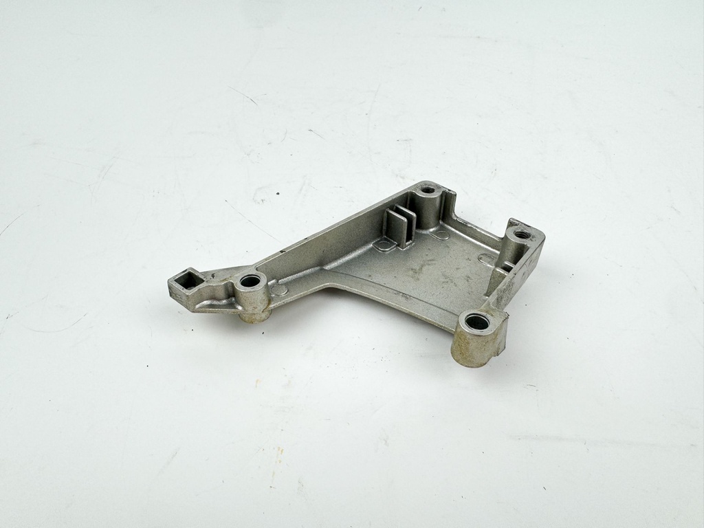 1996 Honda 40 HP 4 Stroke Outboard Cable Cover Plate 40151-ZV5-000ZA OEM