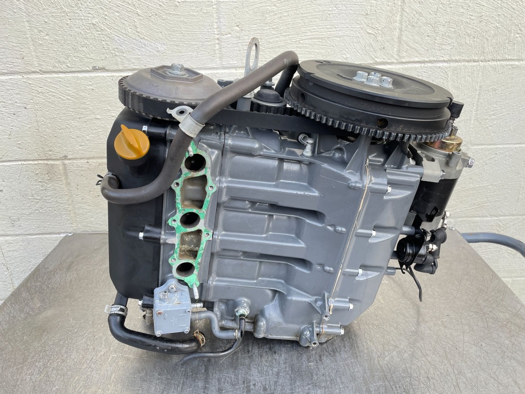 12000-ZV5-010ZA Honda 97-03 4 Stroke Outboard Powerhead Crankcase Complete 40 50 HP