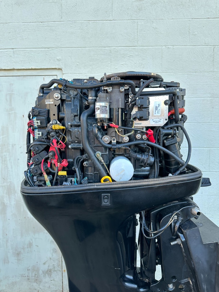 2006 Mercury 90HP 4 Stroke Outboard Engine 20" Long Shaft - 180 Hours