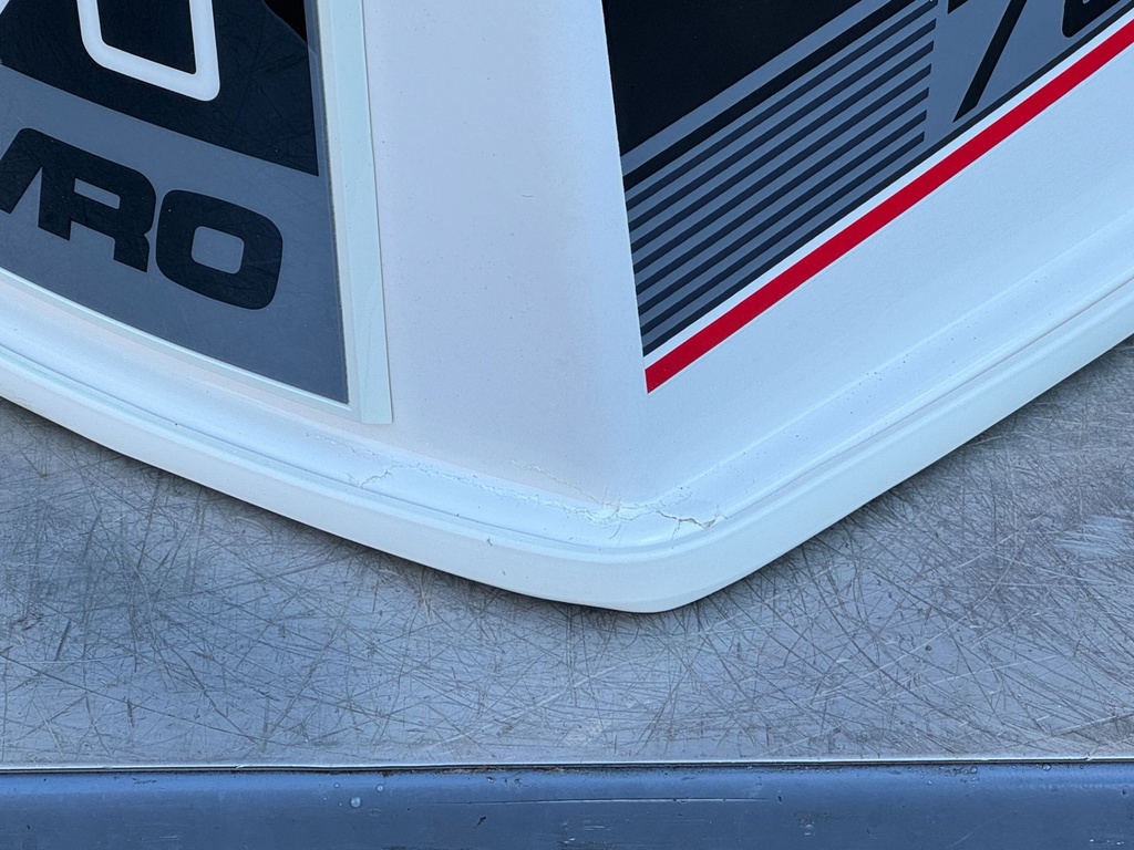 Evinrude 70HP VRO 2 Stroke Outboard Top Cowling Cover - Cracked