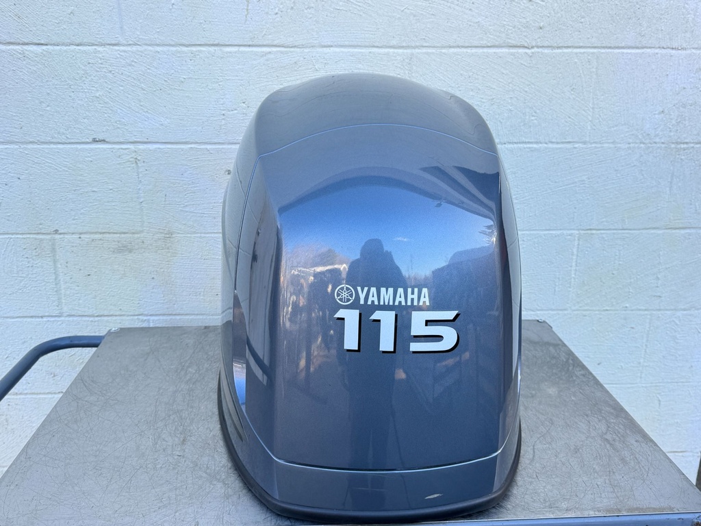 2002-2011 Yamaha F115 115HP 4 Stroke Outboard Engine Top Cowling Cover