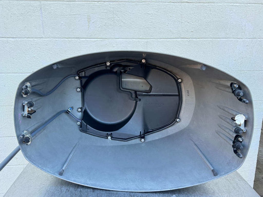 2004-2011 Yamaha 150HP 4 Stroke Outboard Top Cover Cowling Hood