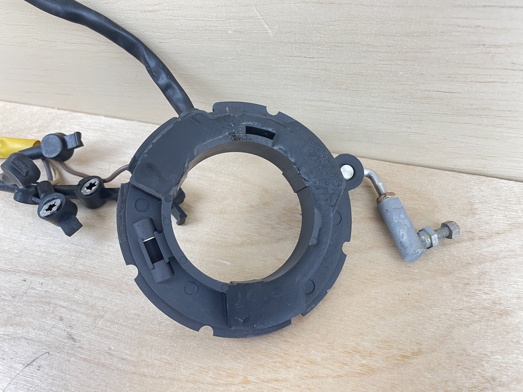 1998 Mercury 150HP 2 Stroke Outboard Trigger Plate Assembly 96455A9