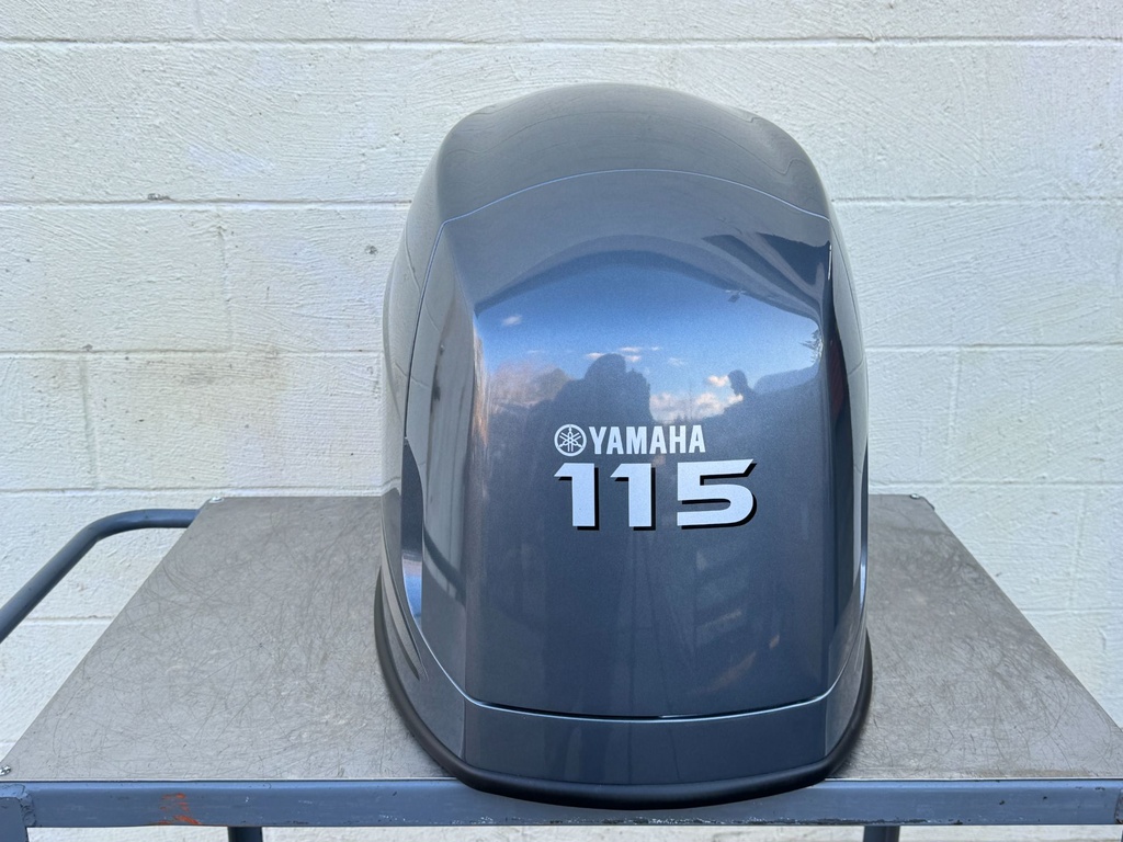 2002-2011 Yamaha F115 115HP 4 Stroke Outboard Top Cover Cowling - Scratched