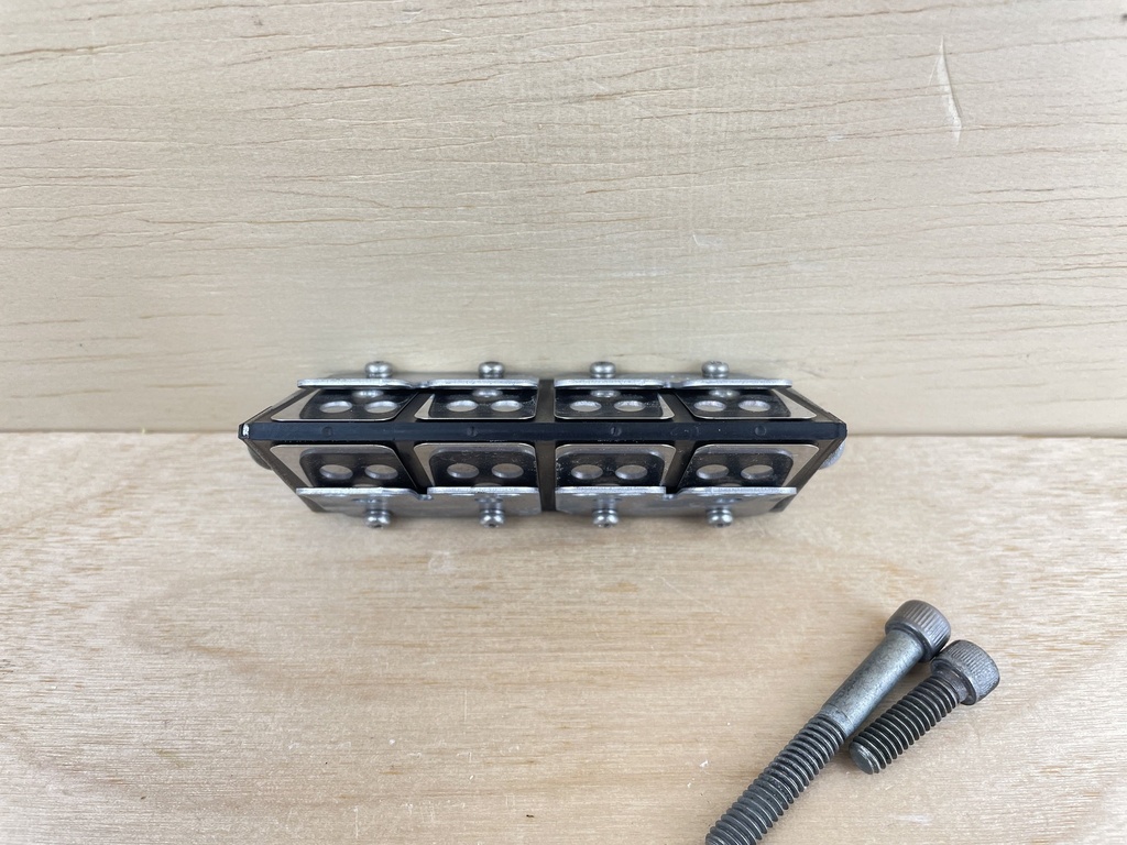 1998 Mercury 150HP 2 Stroke Outboard Reed Block Valve 855952T3 116453