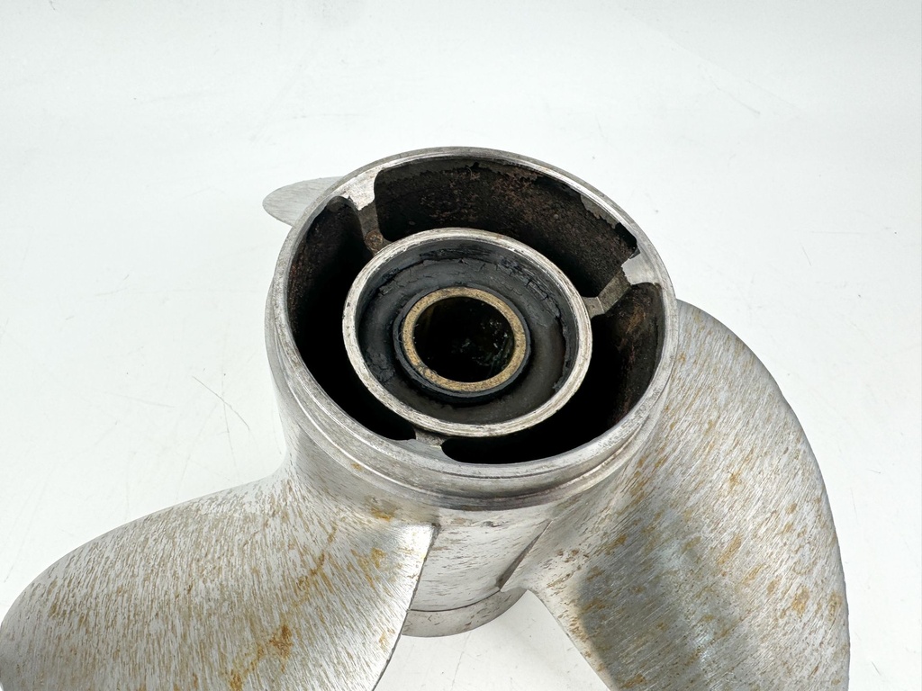 Evinrude Johnson Stainless Steel Prop Propeller SST 13 3/8" x 17P 389948