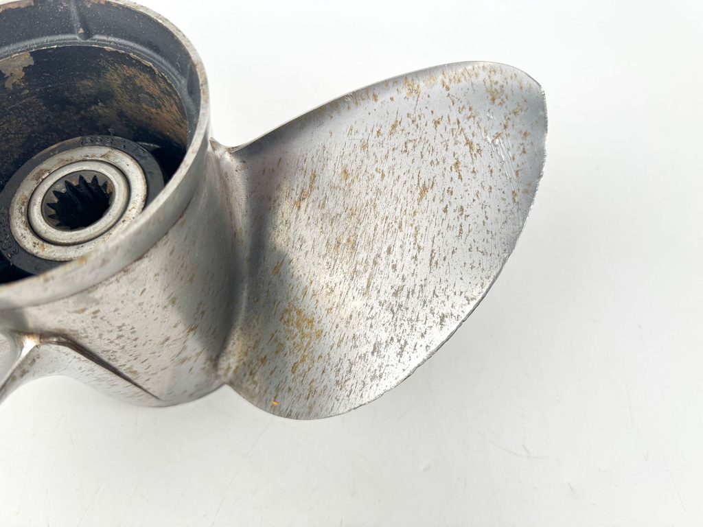 Evinrude Johnson Stainless Steel Prop Propeller SST 13 3/8" x 17P 389948