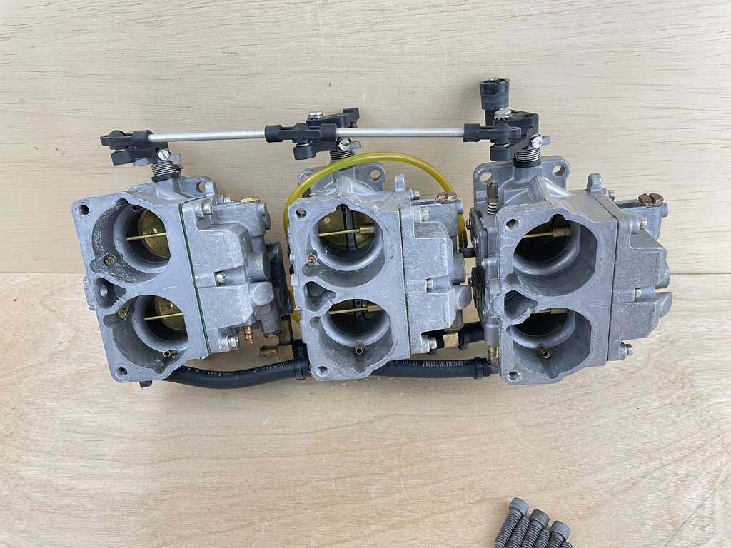 1998 Mercury 150HP 2 Stroke Outboard Top Middle Bottom Carburetor Assembly