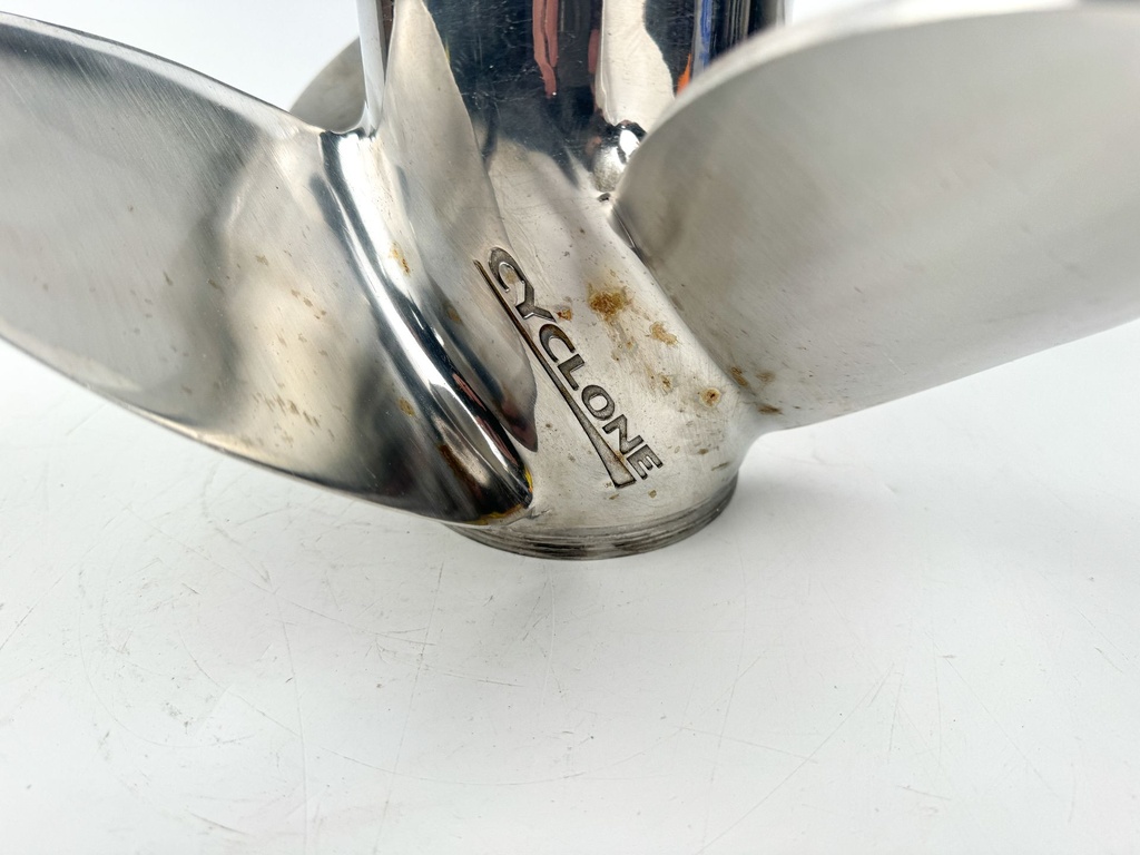 Evinrude Johnson Cyclone Stainless Steel Prop Propeller 14 1/8" x 18P Counter LH