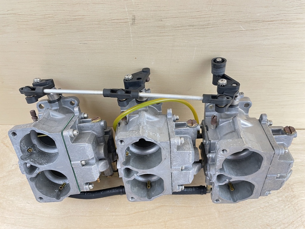 1998 Mercury 150HP 2 Stroke Outboard Top Middle Bottom Carburetor Assembly