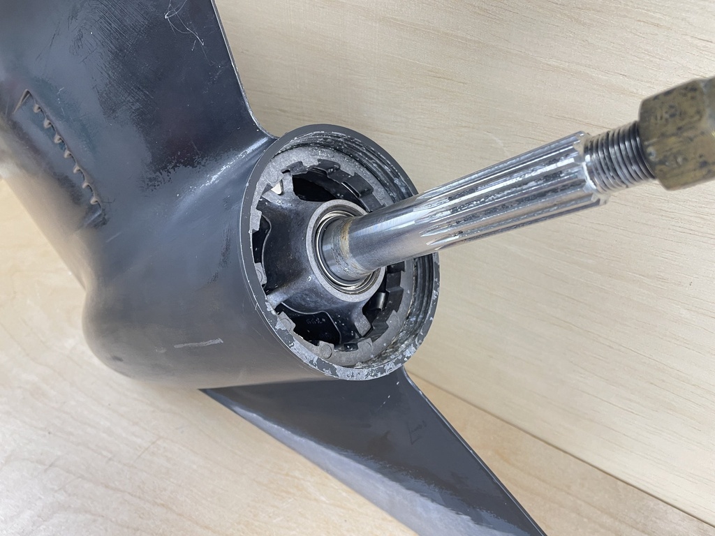 1998 Mercury 150HP 2 Stroke 25" XL Lower Unit Gear Case 2:1 9148A67