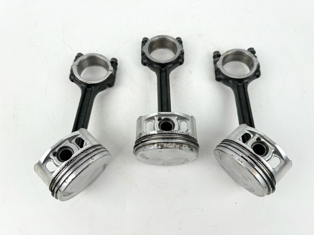 1999 Mercury 30 HP 4 Stroke Outboard Piston & Connecting Rod Set OEM