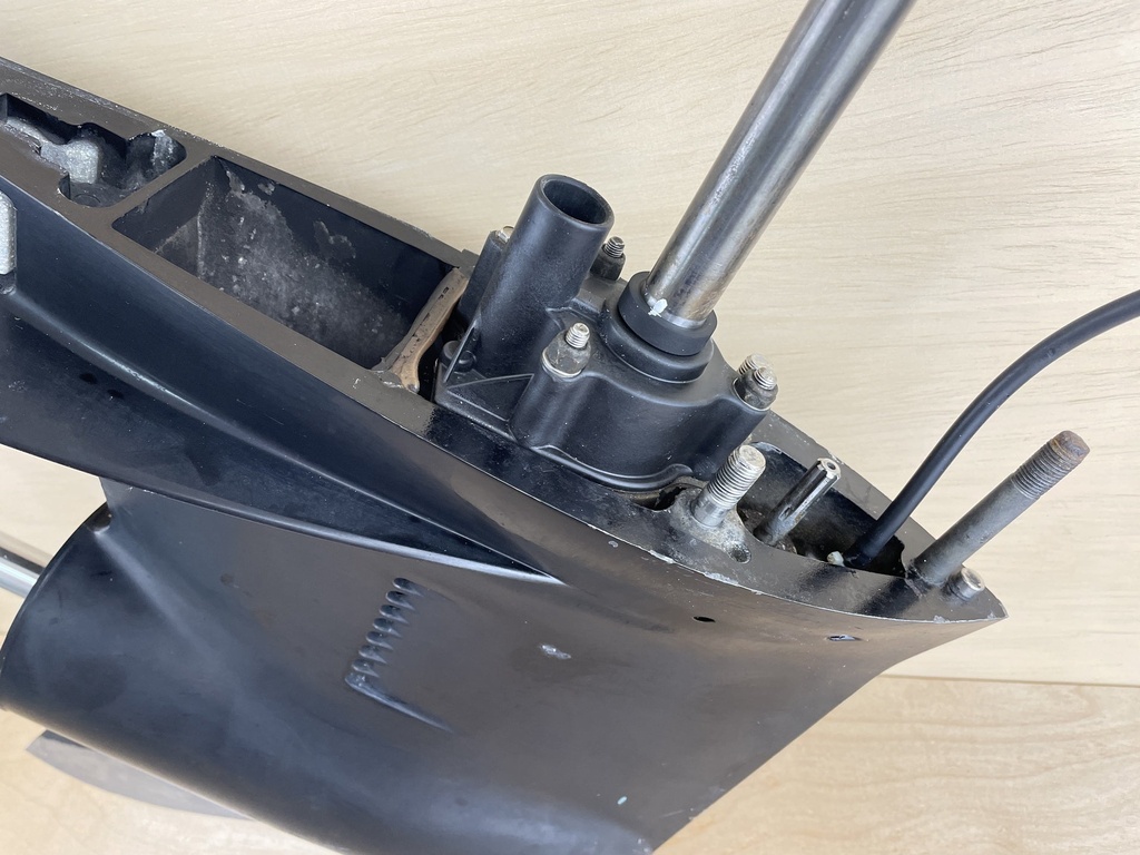 1998 Mercury 150HP 2 Stroke 25" XL Lower Unit Gear Case 2:1 9148A67