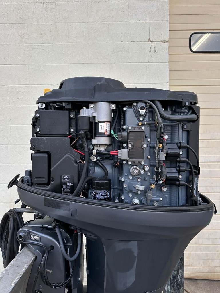 2006 Yamaha 150 HP 4 Stroke Outboard Engine Complete  OEM