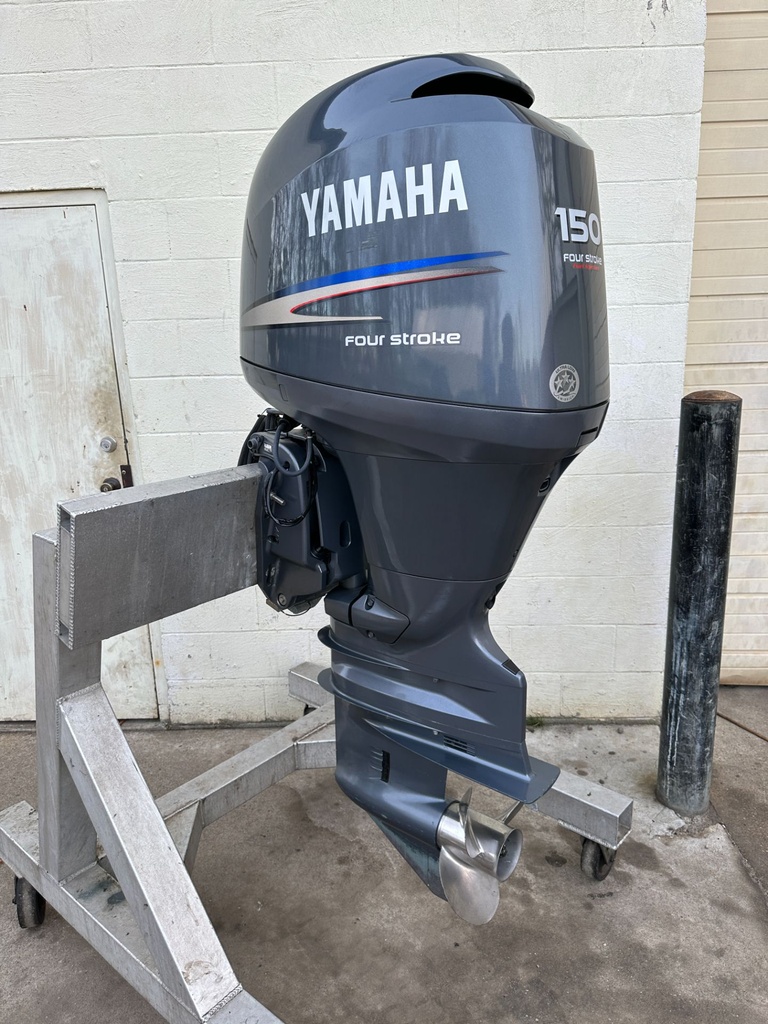 2006 Yamaha 150 HP 4 Stroke Outboard Engine Complete  OEM