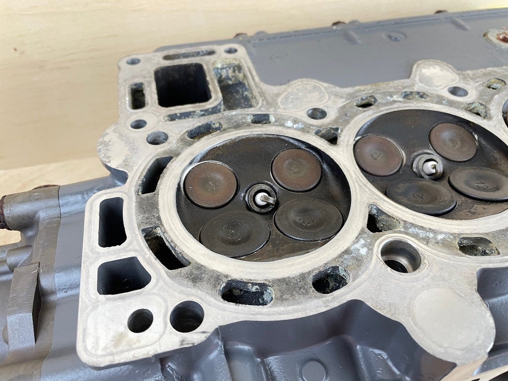 Honda 90HP 4 Stroke Outboard Cylinder Head Assembly 12210-ZY9-000ZA 2007 +