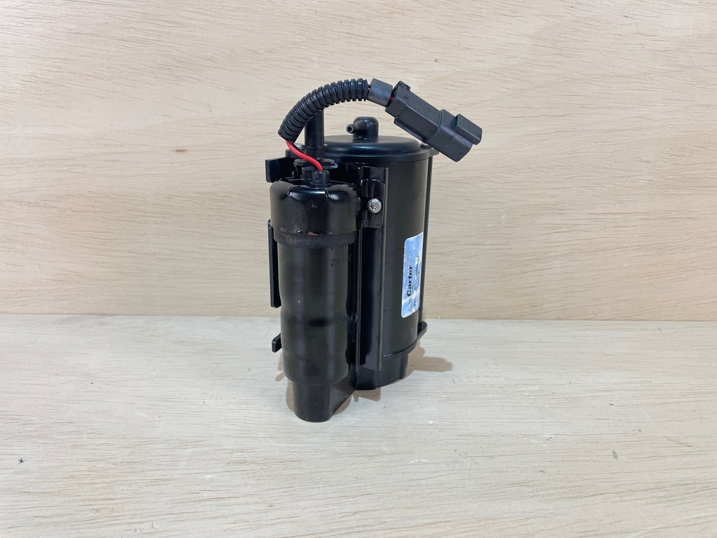 2000 Evinrude Ficht 225HP Fuel Pump VST Assembly 5004429 0439712