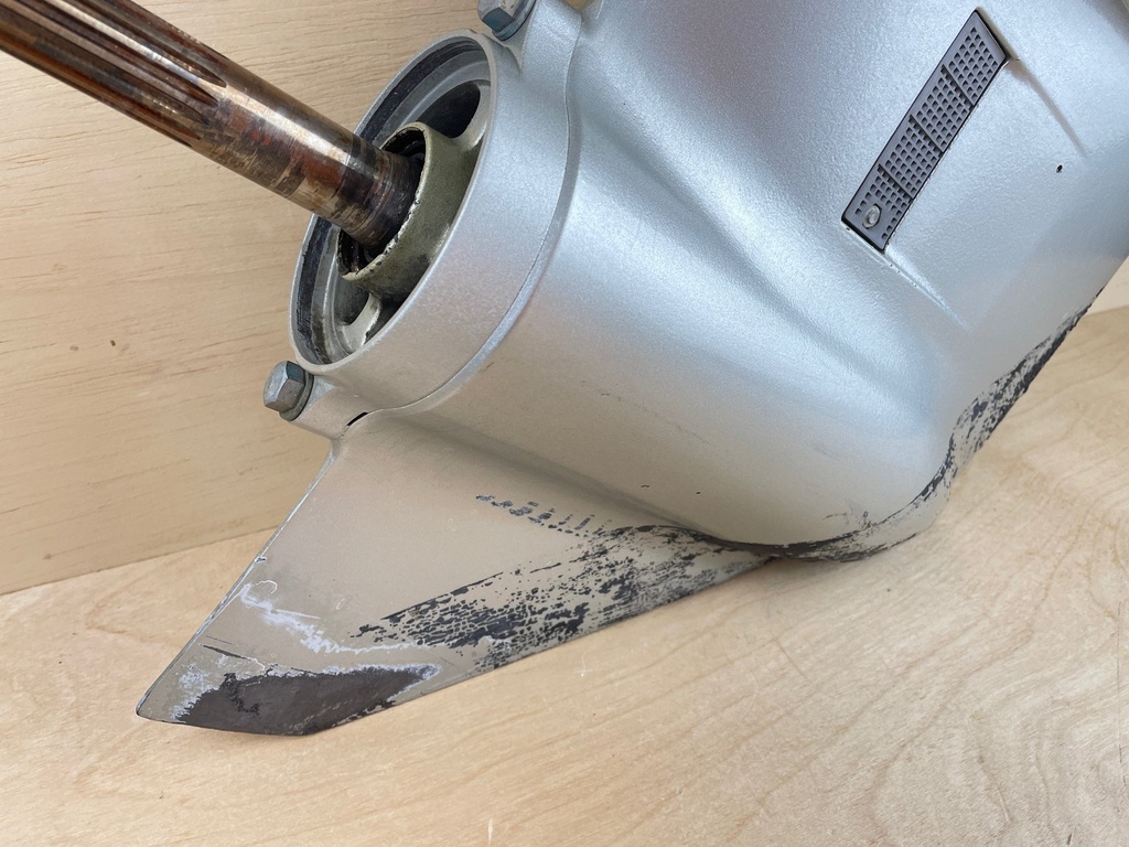 Honda 90HP 4 Stroke Outboard L 20" Lower Unit Gear Case RH 41100-ZZ0-040ZA