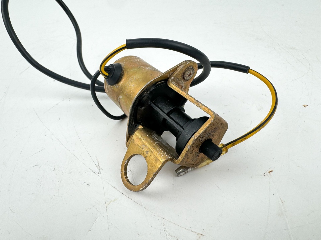 Mercury 2 Stroke Outboard 30 40 50 60 HP Outboard Fuel Enrichner Valve 819503A5