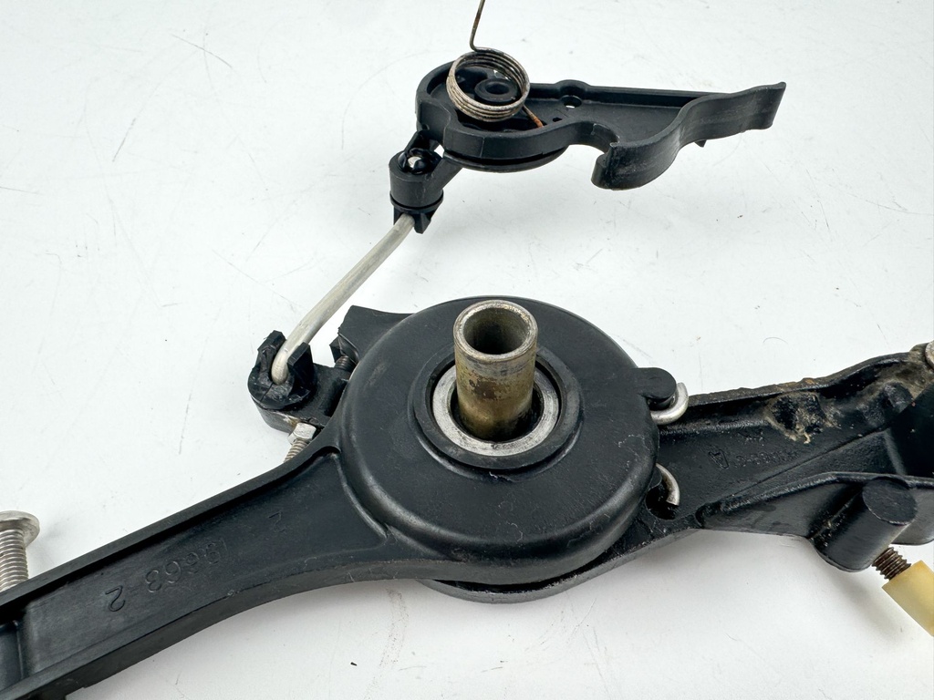 2000 Mercury 60 HP 2 Stroke Outboard Throttle Lever Control Assembly OEM