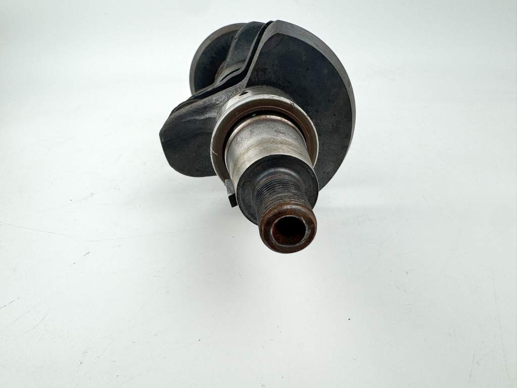 2000 Mercury 60 HP 2 Stroke Outboard Crankshaft OEM