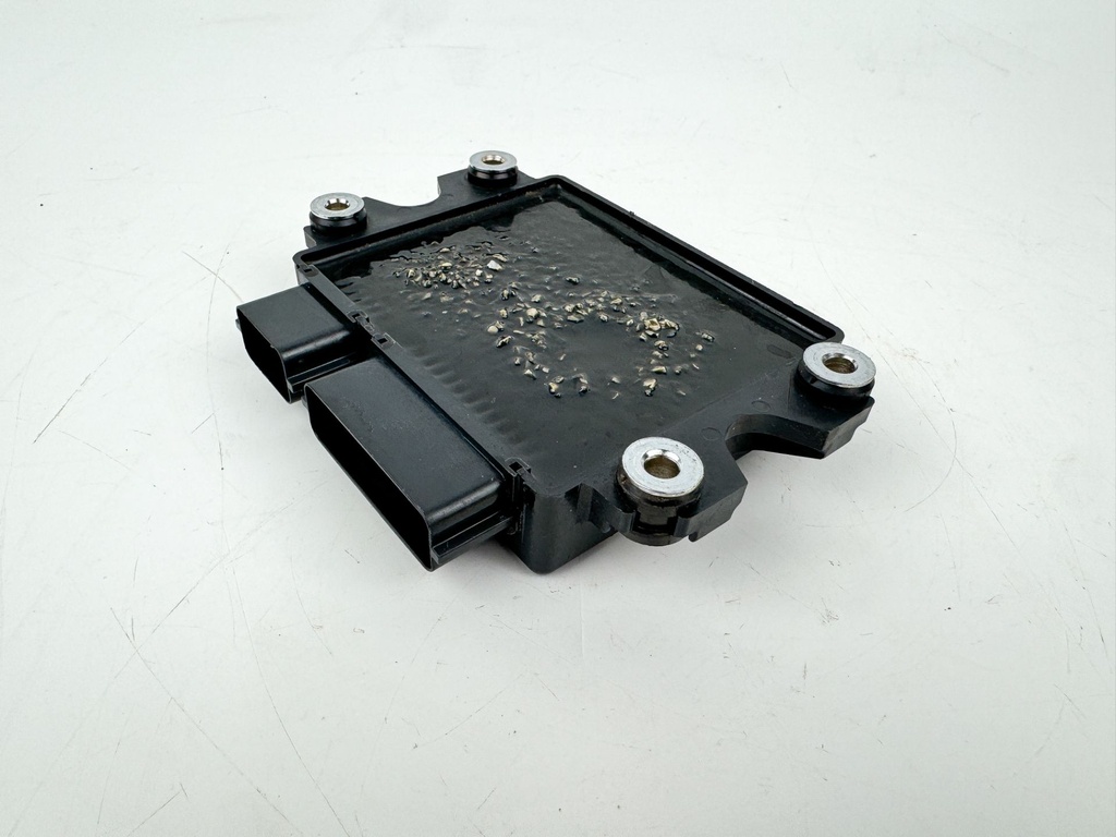 2005 Yamaha 115 HP 4 Stroke Outboard ECU Engine Control Unit OEM