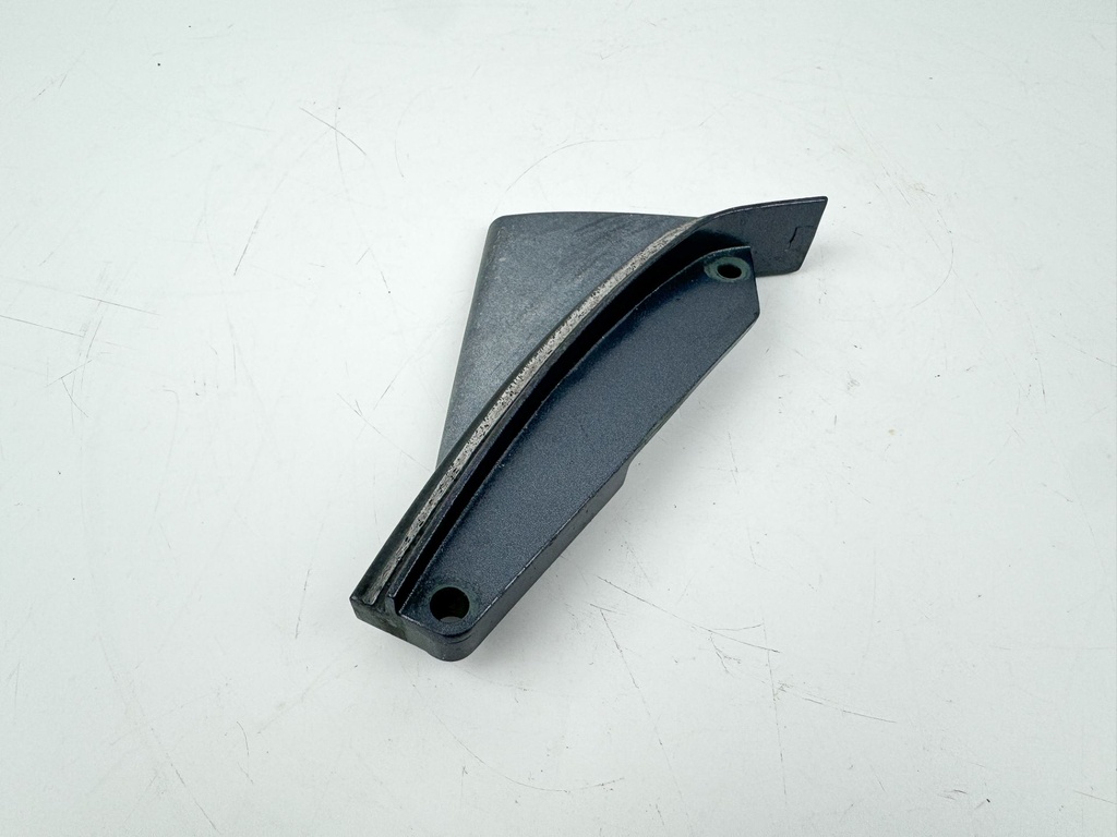 Yamaha 115 HP 4 Stroke Outboard Cable Cover Plate OEM 2005