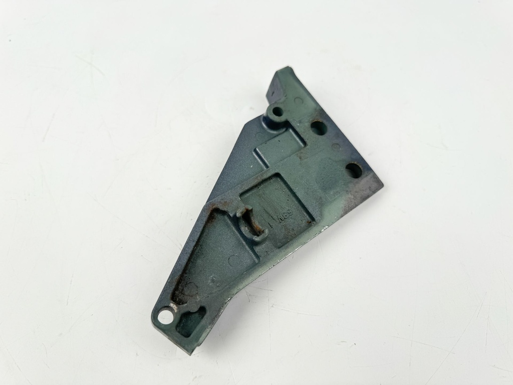 Yamaha 115 HP 4 Stroke Outboard Cable Cover Plate OEM 2005