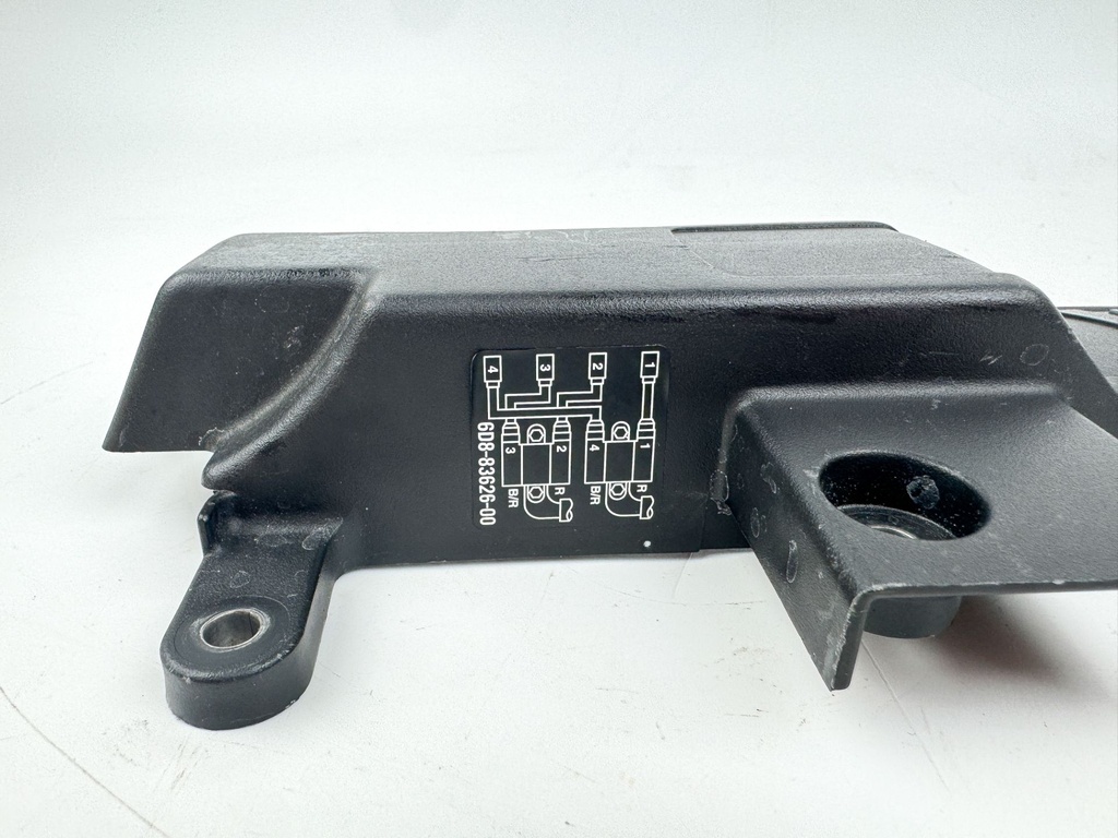 Yamaha 115HP F115 Outboard Cylinder Head Spark Plug Cover 67F-11192-00-00