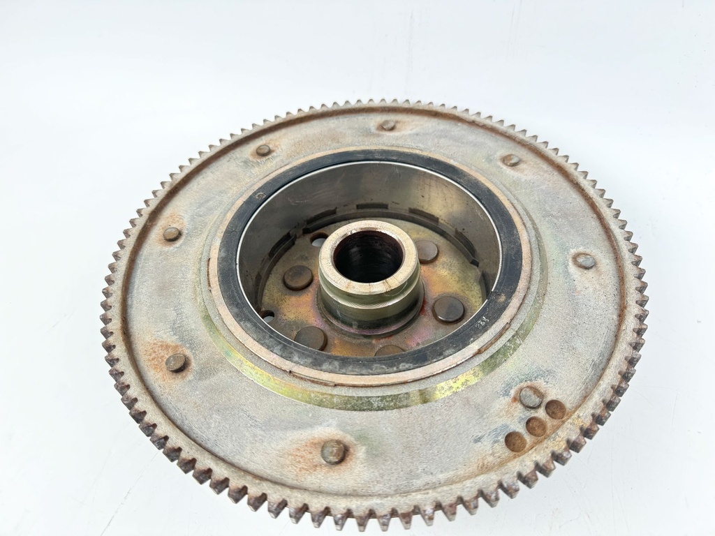 2005 Yamaha 115 HP 4 Stroke Outboard Flywheel Rotor OEM
