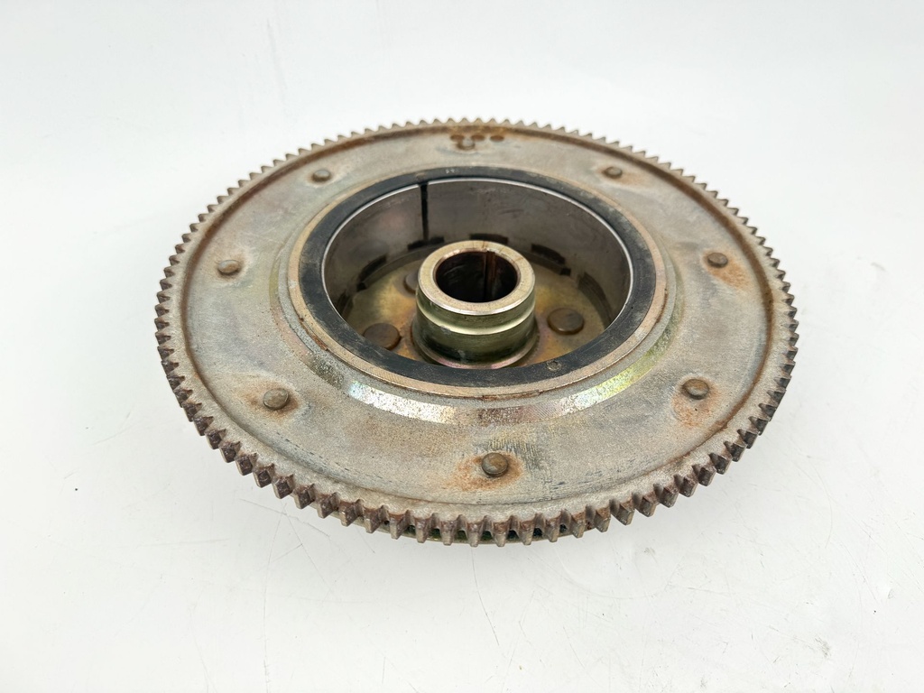 2005 Yamaha 115 HP 4 Stroke Outboard Flywheel Rotor OEM