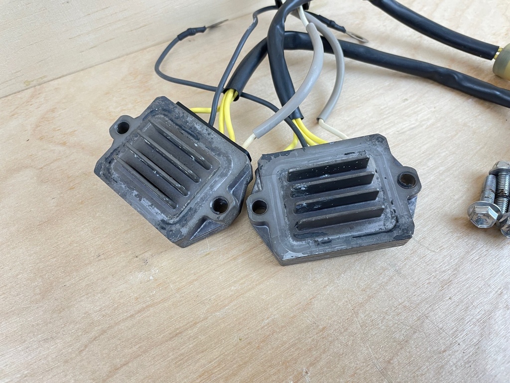 2011 Suzuki DF300 300HP 4 Stroke Outboard Rectifier Regulator Set 32800-98J01