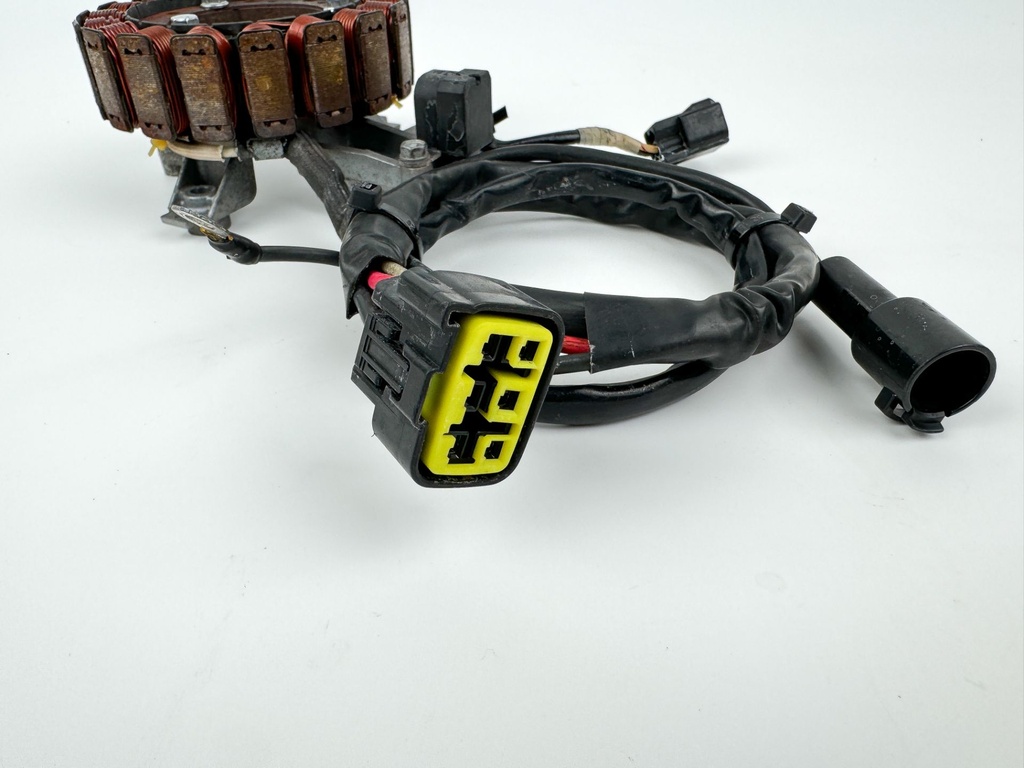 2012 Yamaha 70 HP 4 Stroke Outboard Coil Pulser Base Stator Assembly OEM