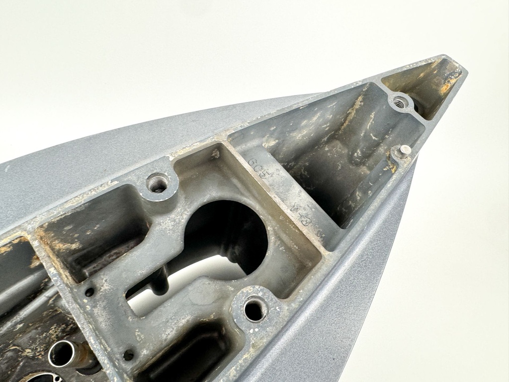 2012 Yamaha 70 HP 4 Stroke Outboard Upper Casing Midsection OEM