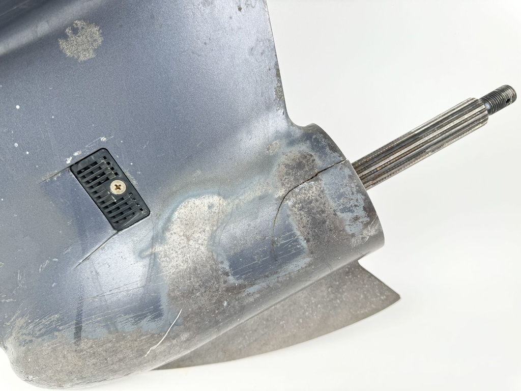 2010 + Yamaha F70 70HP 4 Stroke Outboard F70LA 20" Lower Unit - For Parts