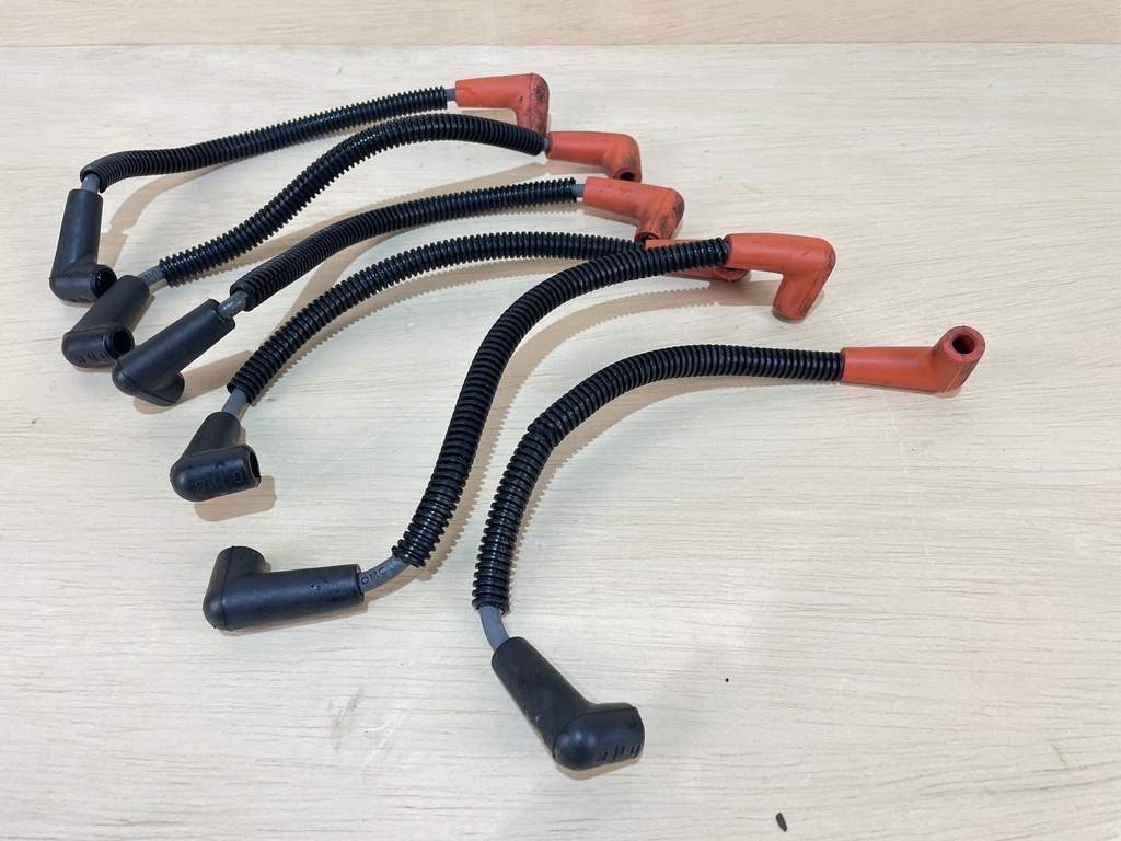 2000 Evinrude Ficht 225HP Spark Plug Wire Lead Set of 6 5001346