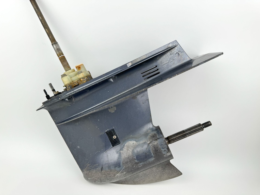 2010 + Yamaha F70 70HP 4 Stroke Outboard F70LA 20" Lower Unit - For Parts