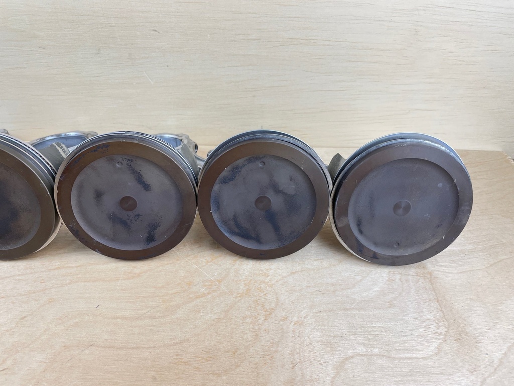 2011 Suzuki DF300 300HP Piston & Connecting Rod Set 12111-98J00-0B0